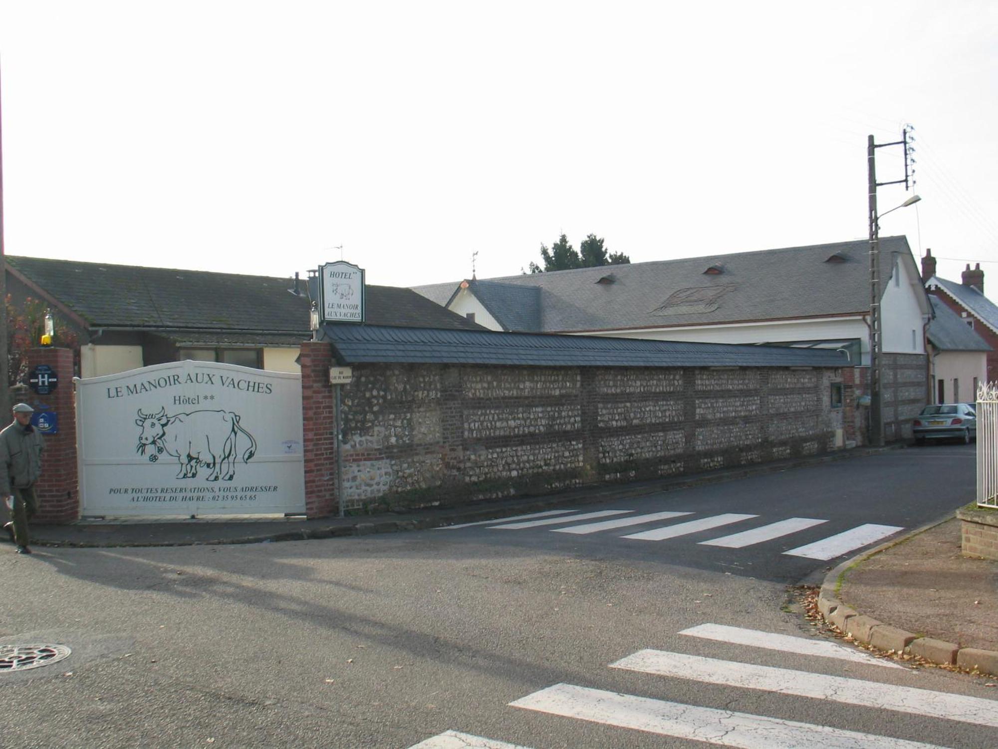 Hotel Le Manoir Aux Vaches Yvetot Exterior foto